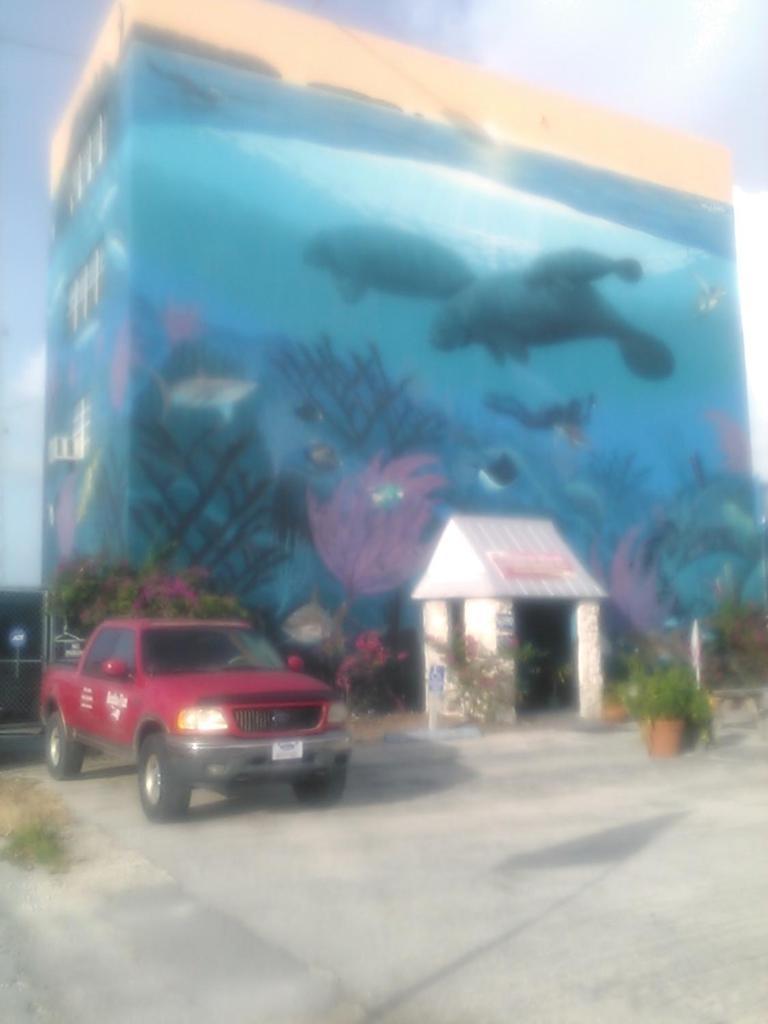 Key Largo Inn Buitenkant foto